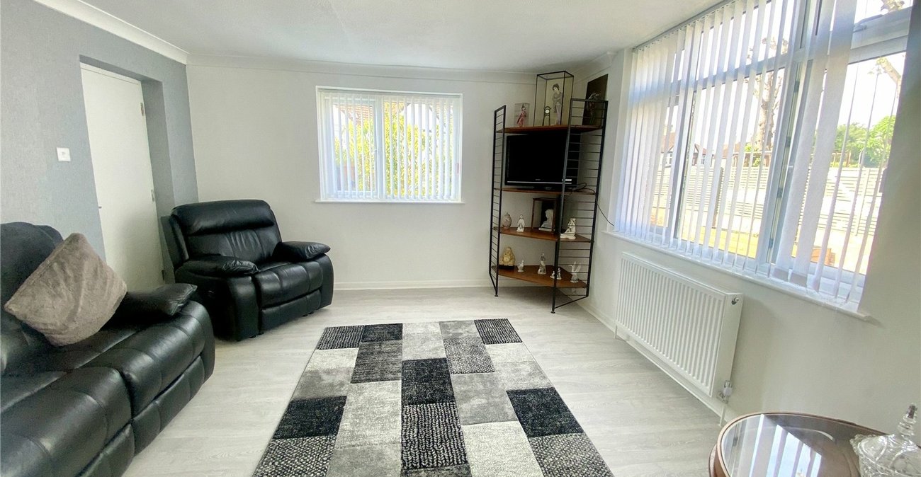 3 bedroom house for sale in Sidcup | Robinson Jackson