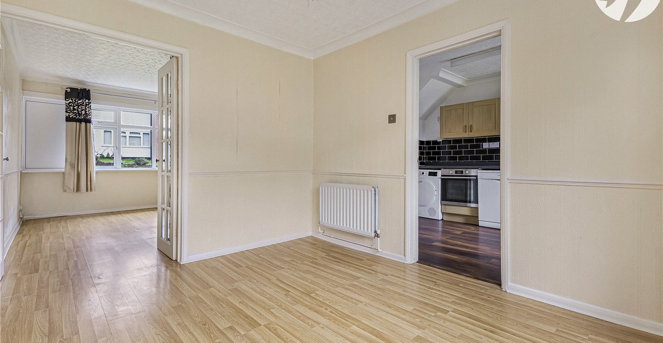 3 bedroom house for sale in Swanley | Robinson Jackson