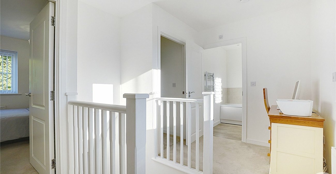 2 bedroom property for sale in Maidstone | Robinson Michael & Jackson