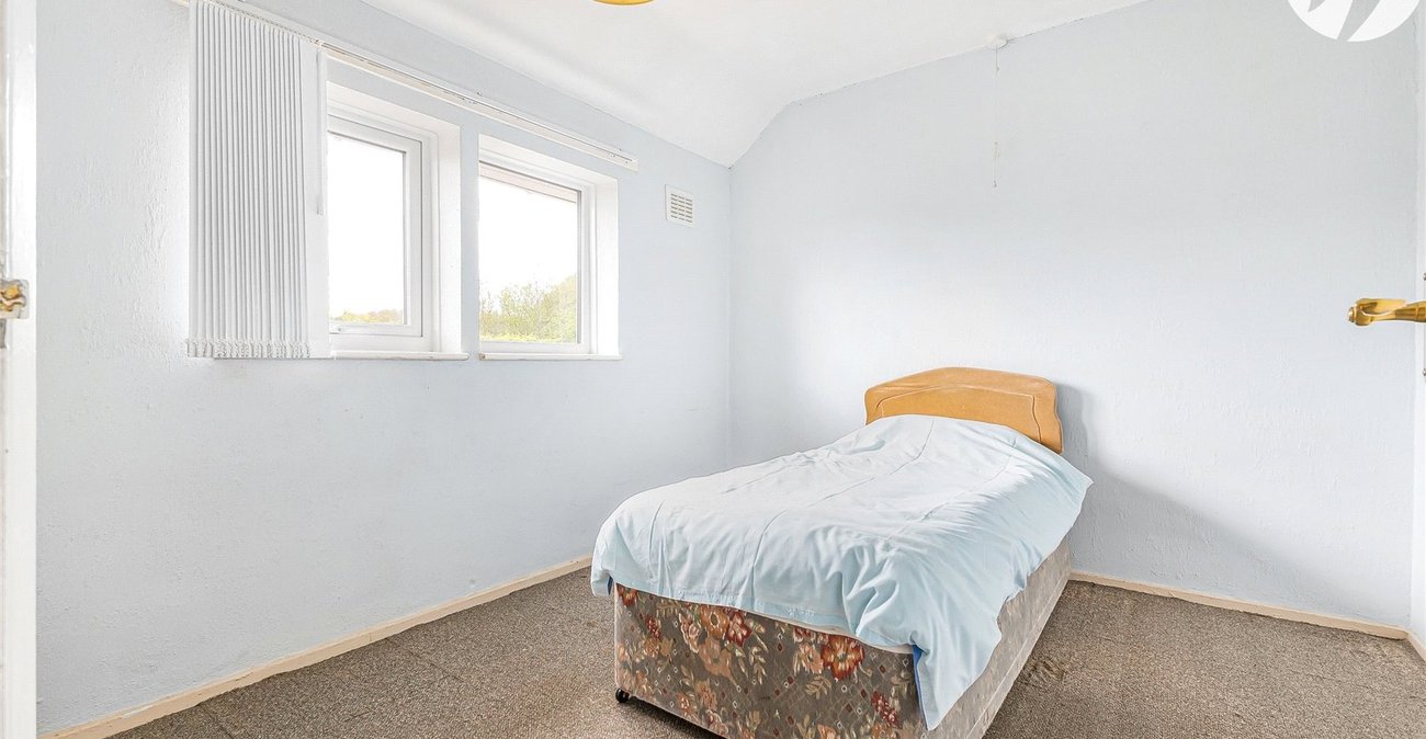 3 bedroom house for sale in Rochester | Robinson Michael & Jackson