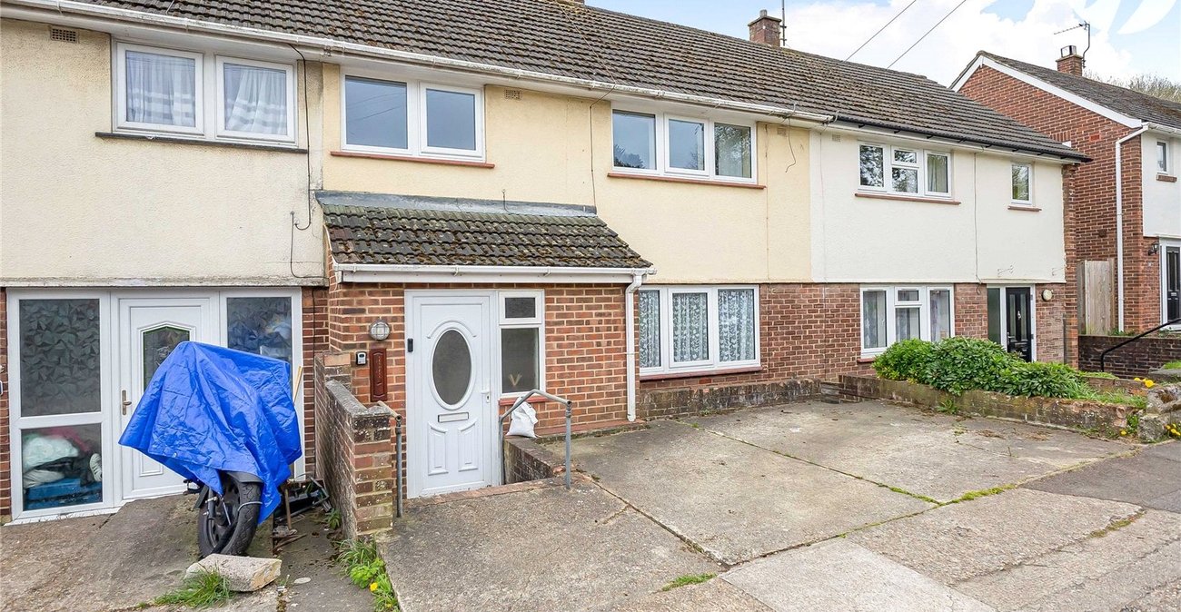 3 bedroom house for sale in Rochester | Robinson Michael & Jackson