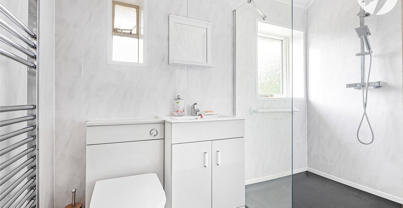 3 bedroom house for sale in Rochester | Robinson Michael & Jackson