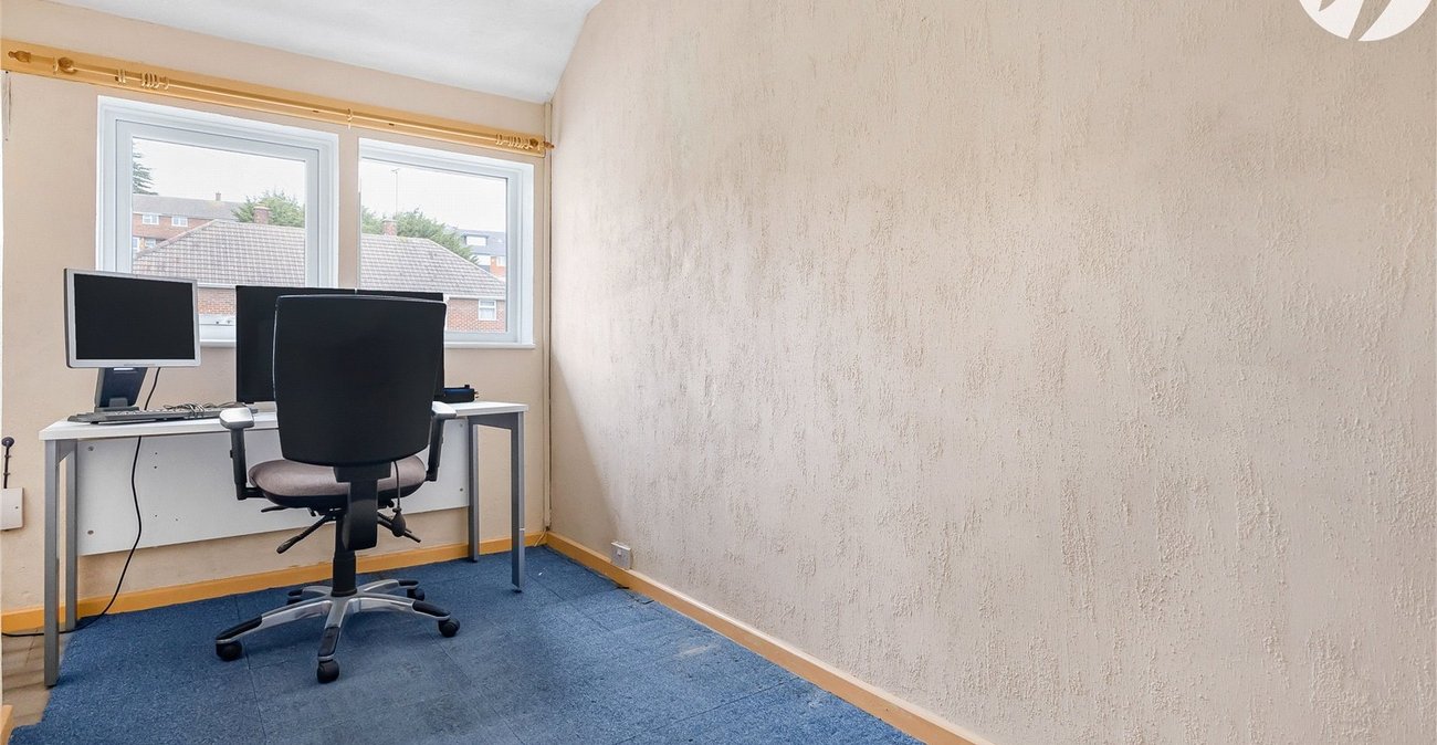 3 bedroom house for sale in Rochester | Robinson Michael & Jackson