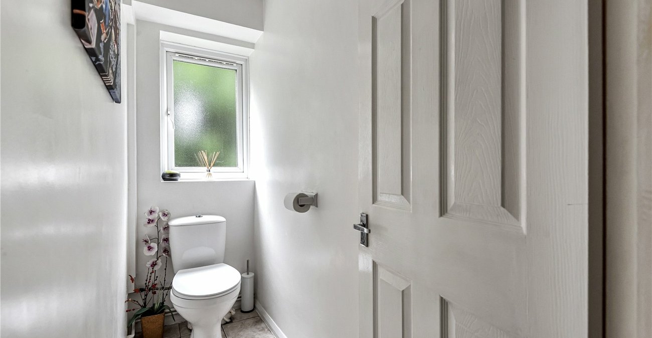 2 bedroom property for sale in  | Robinson Jackson