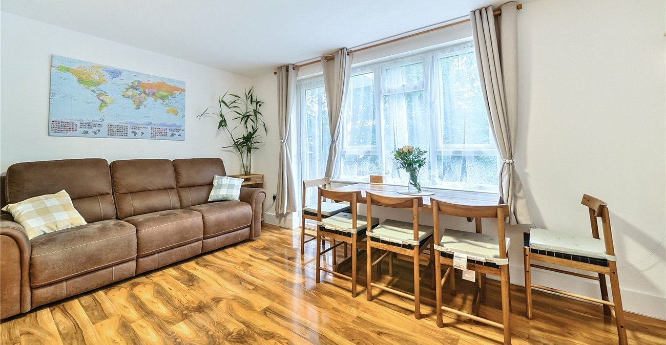 3 bedroom property for sale in  | Robinson Jackson