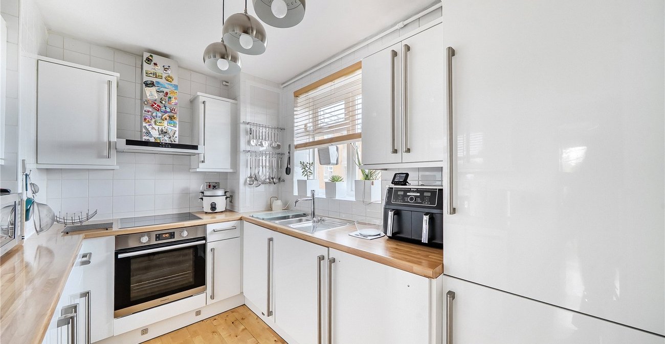 4 bedroom property for sale in Sydenham | Robinson Jackson