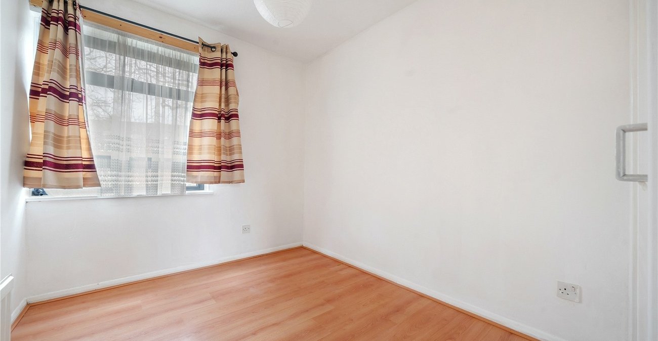 1 bedroom property for sale in London | Robinson Jackson