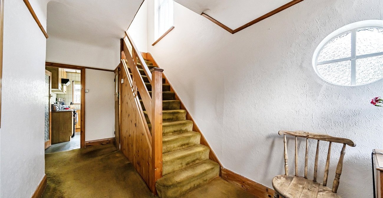 4 bedroom house for sale in London | Robinson Jackson