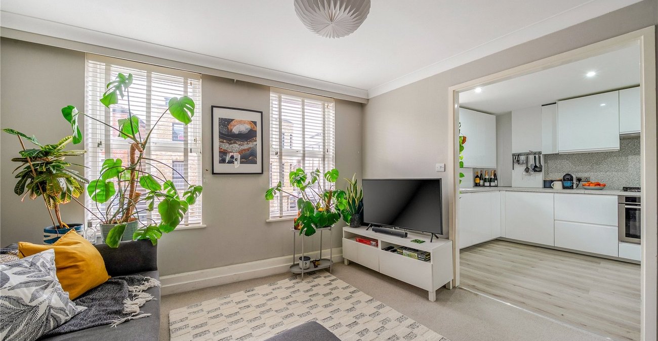 1 bedroom property for sale in Sydenham | Robinson Jackson