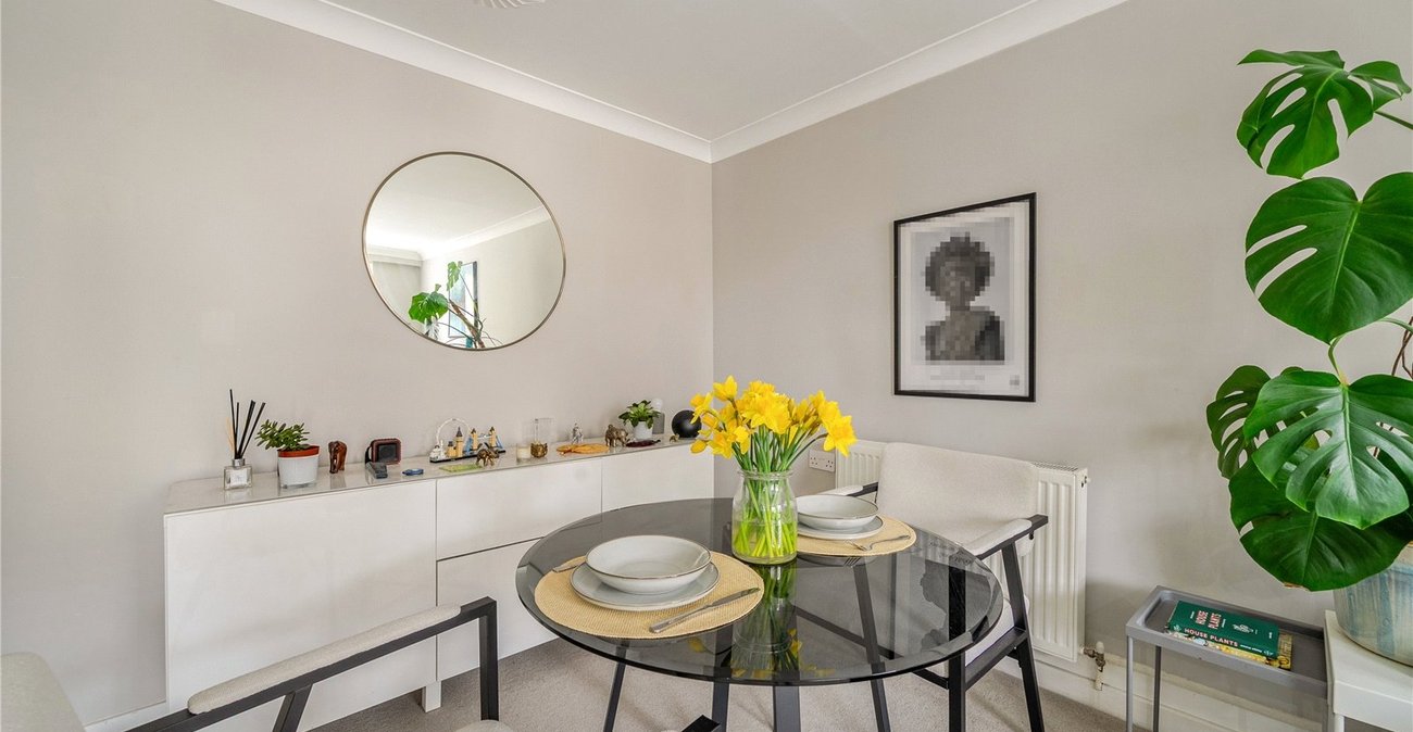 1 bedroom property for sale in Sydenham | Robinson Jackson