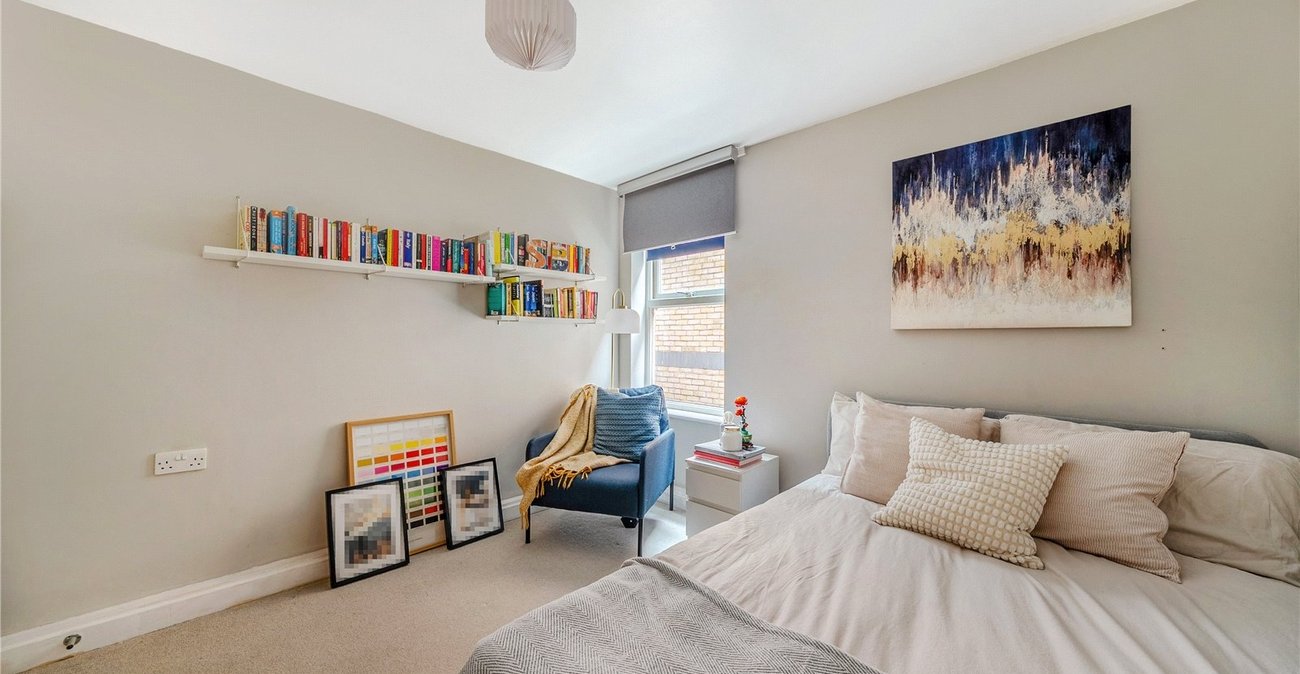 1 bedroom property for sale in Sydenham | Robinson Jackson