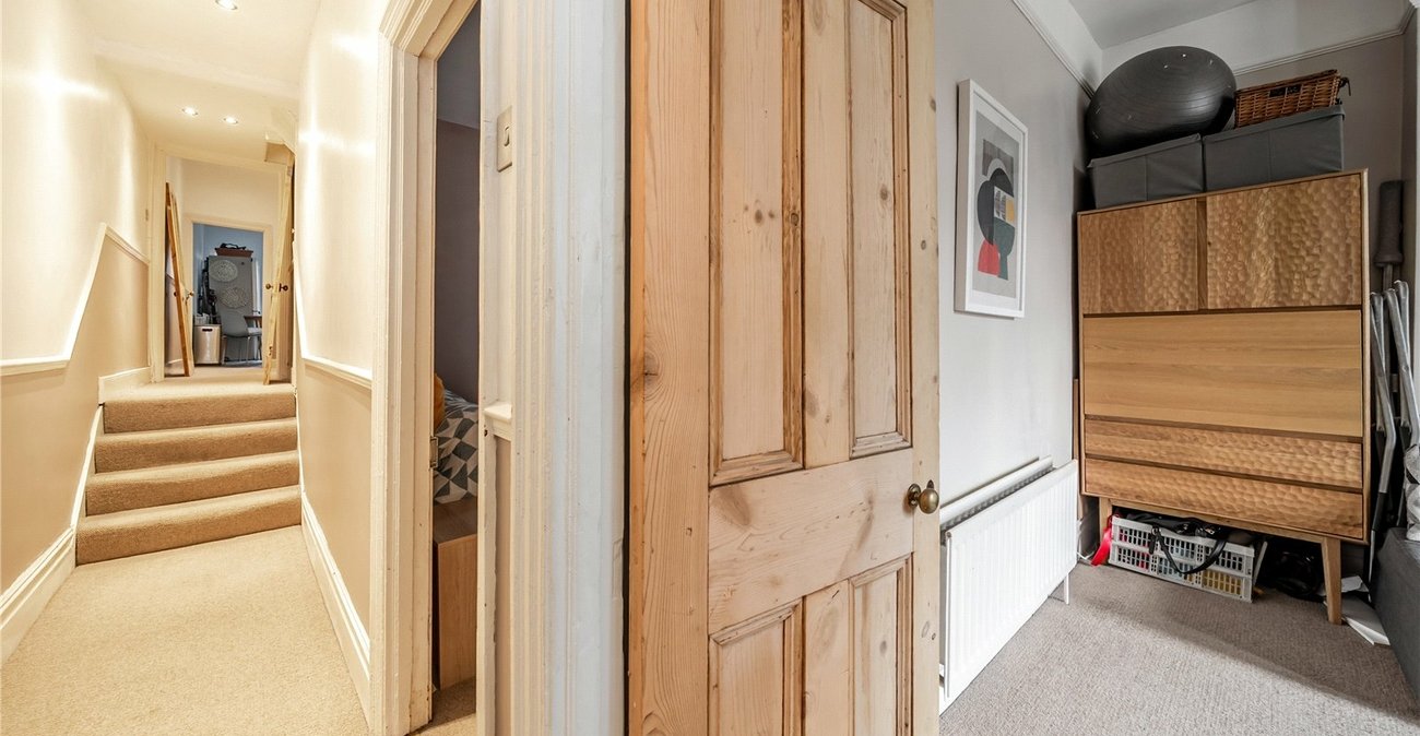 1 bedroom property for sale in Sydenham | Robinson Jackson