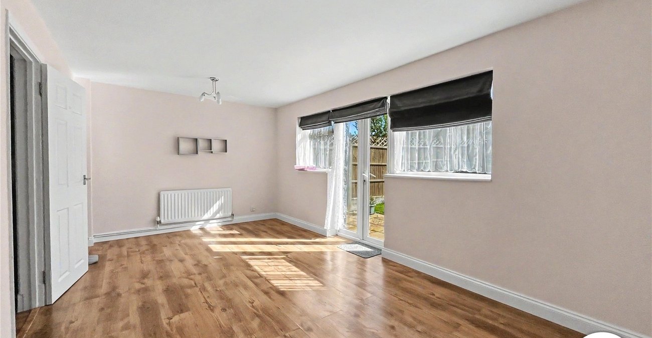 3 bedroom house for sale in Lordswood | Robinson Michael & Jackson