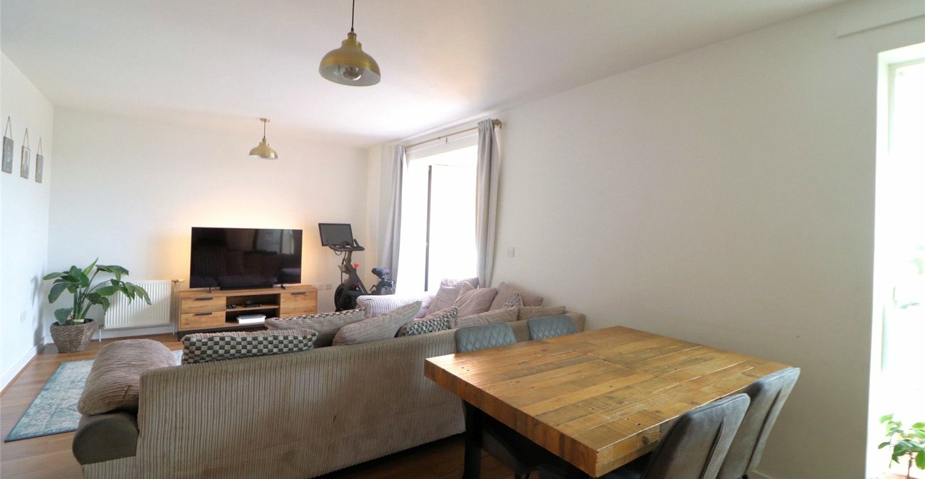 2 bedroom property for sale in Callender Road | Robinson Jackson