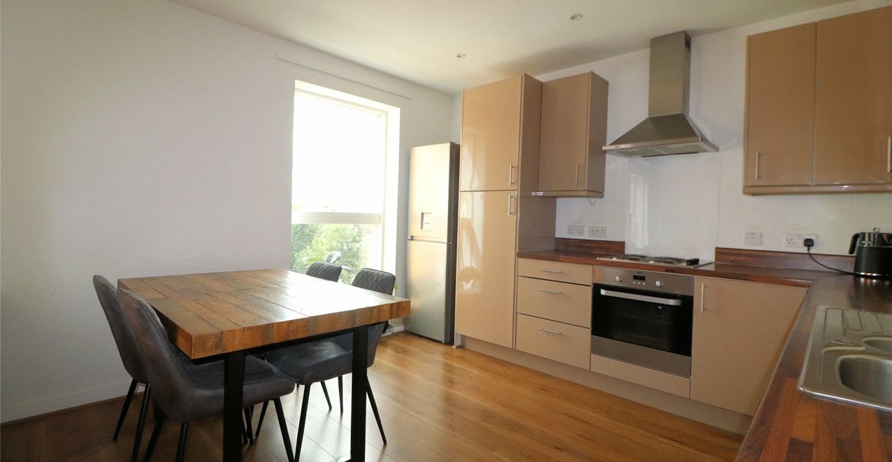 2 bedroom property for sale in Callender Road | Robinson Jackson