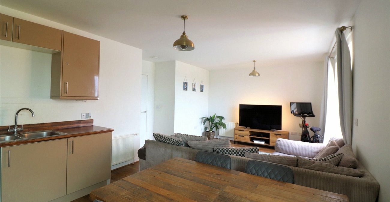 2 bedroom property for sale in Callender Road | Robinson Jackson