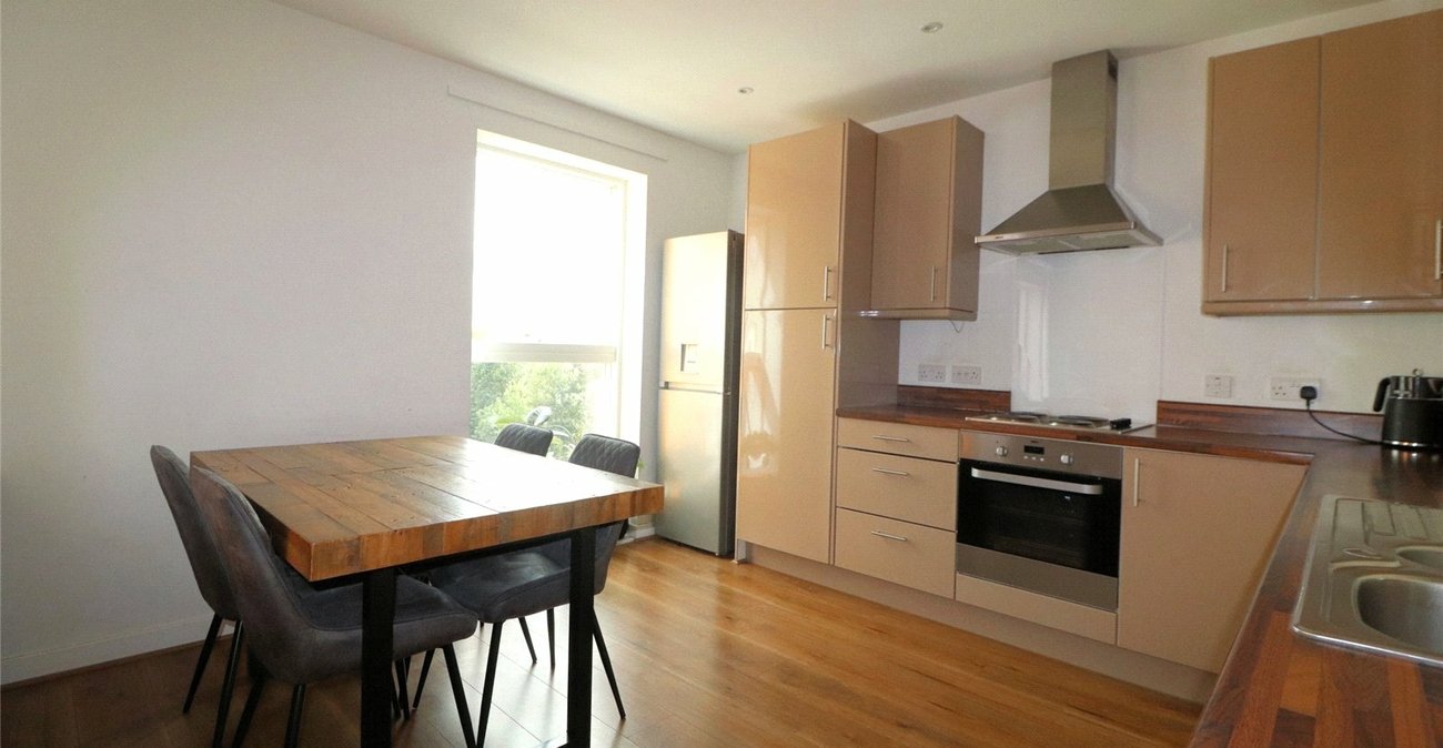 2 bedroom property for sale in Callender Road | Robinson Jackson