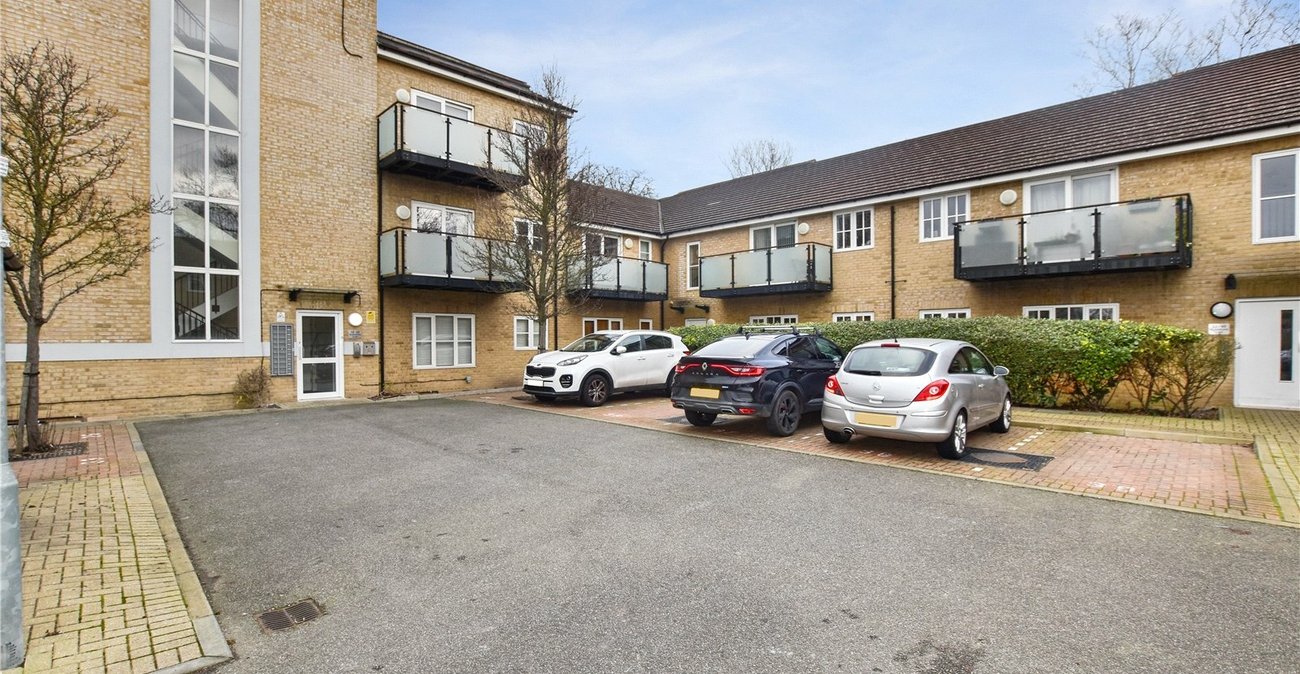 2 bedroom property for sale in Bexleyheath | Robinson Jackson