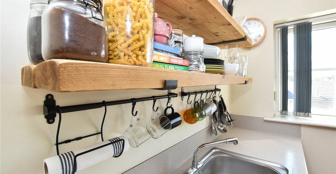 2 bedroom property for sale in Bexleyheath | Robinson Jackson