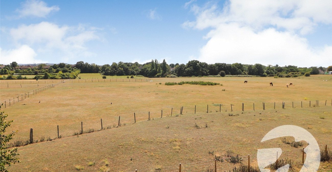 1 bedroom property for sale in Crayford | Robinson Jackson