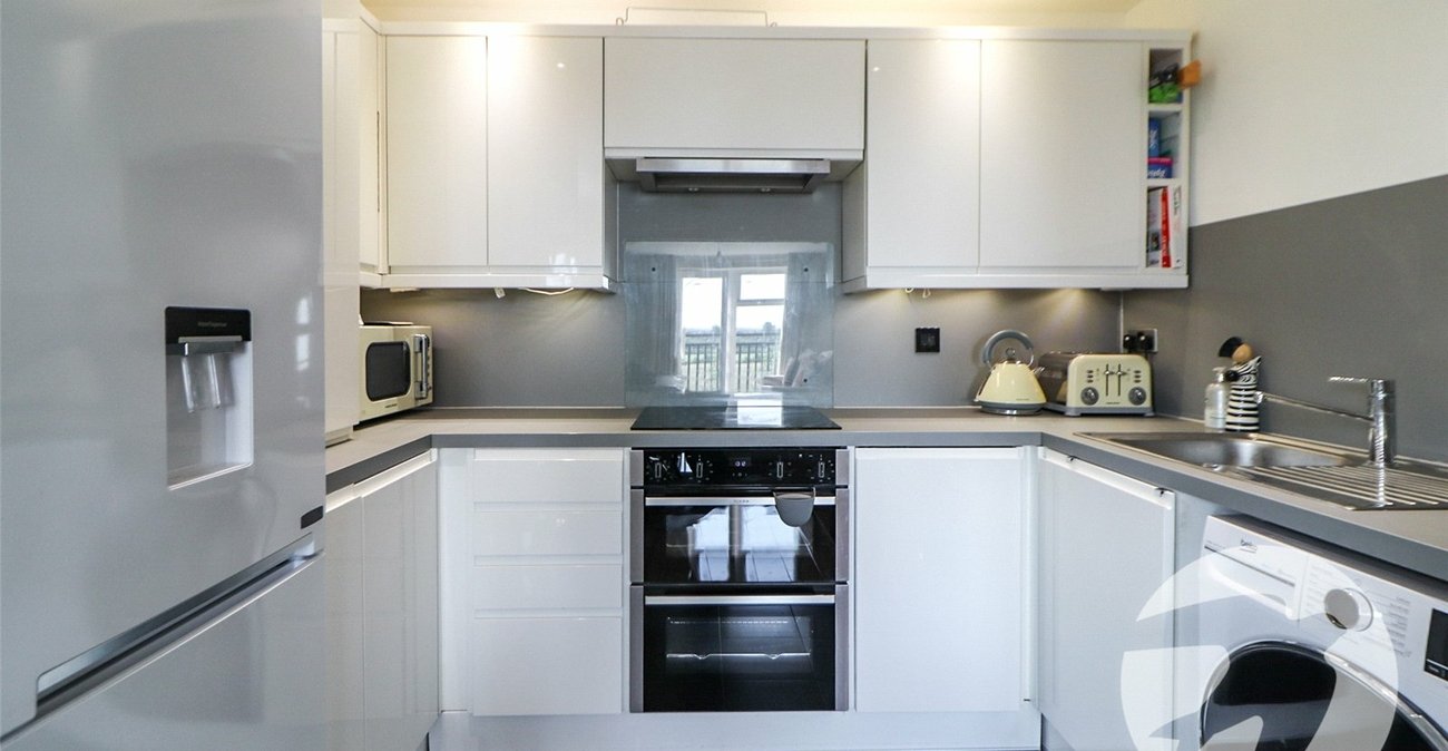 1 bedroom property for sale in Crayford | Robinson Jackson