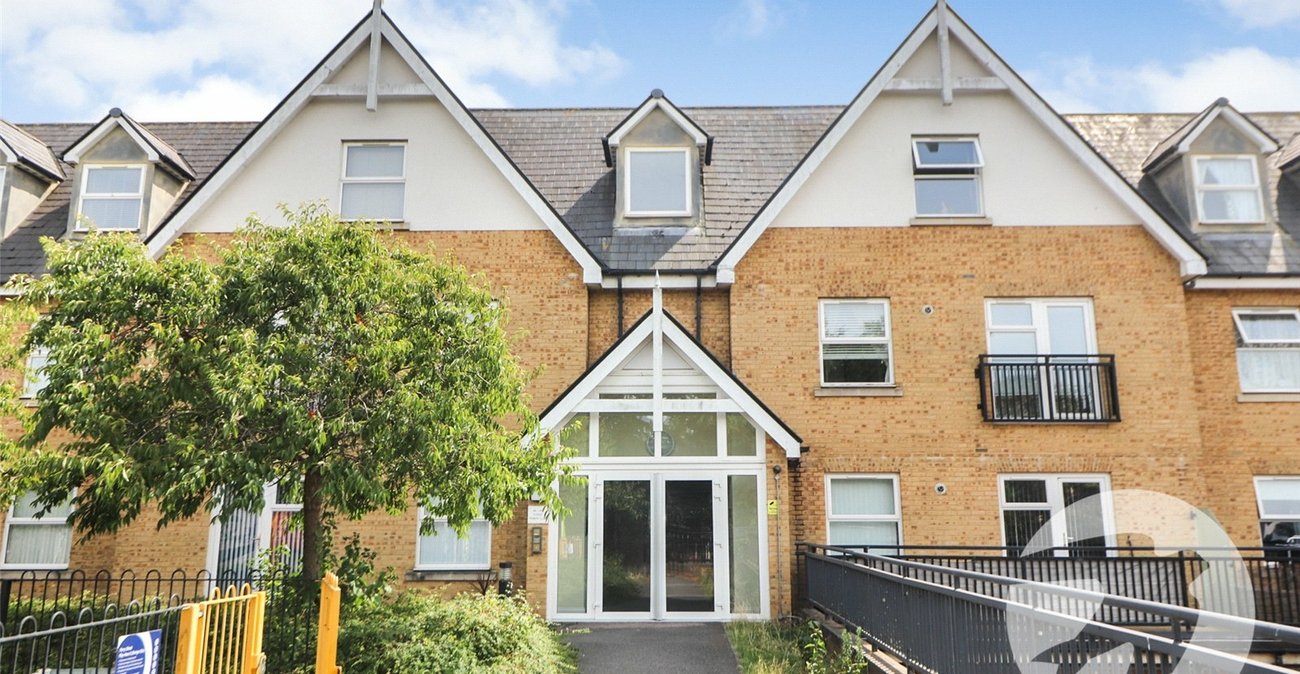 1 bedroom property for sale in Crayford | Robinson Jackson