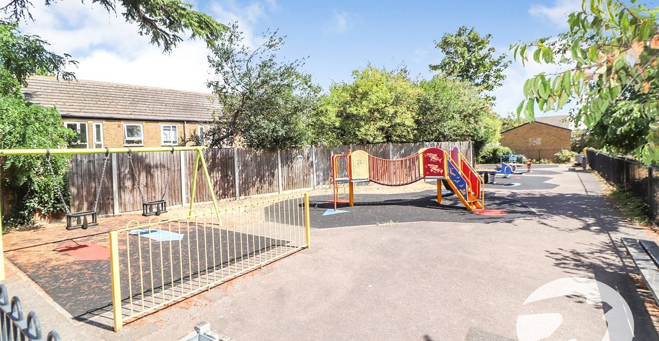 1 bedroom property for sale in Crayford | Robinson Jackson