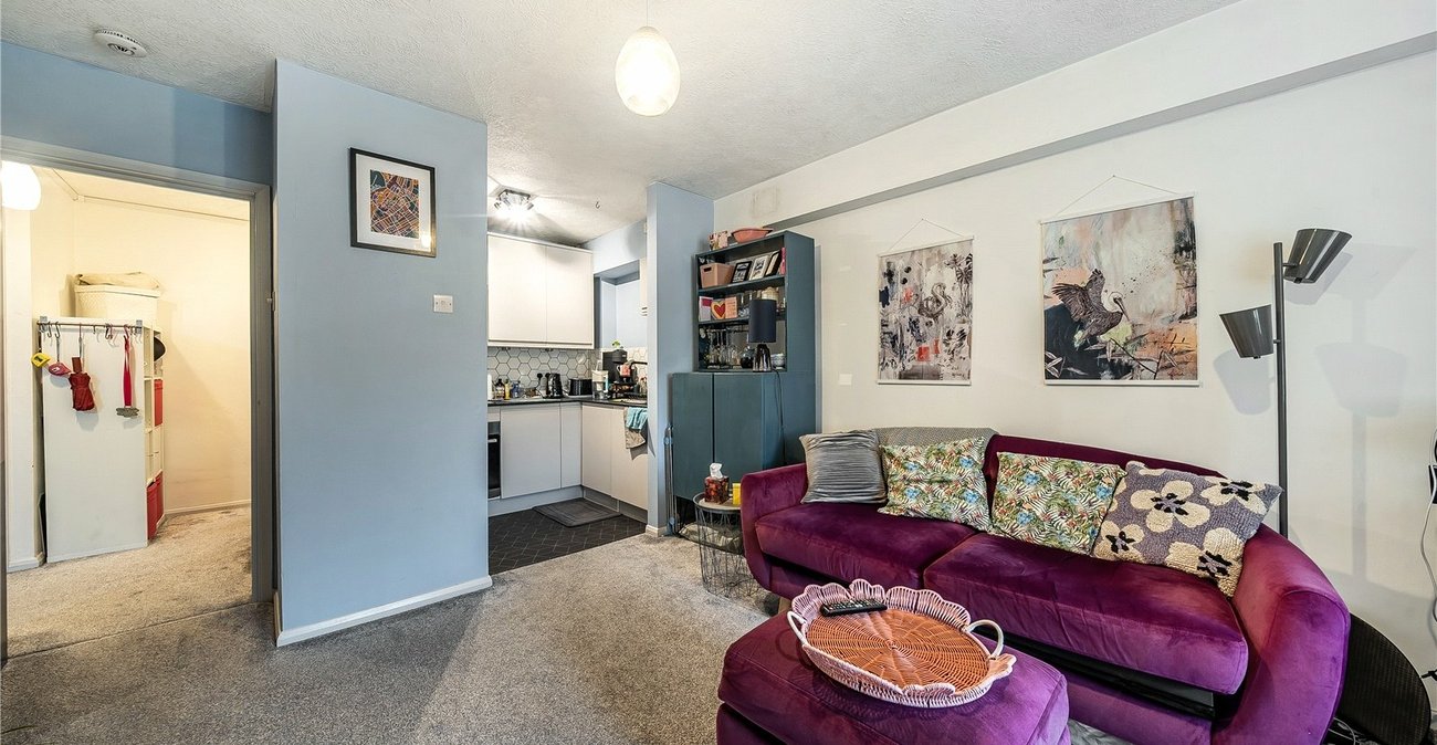 1 bedroom property to rent in  | Robinson Jackson