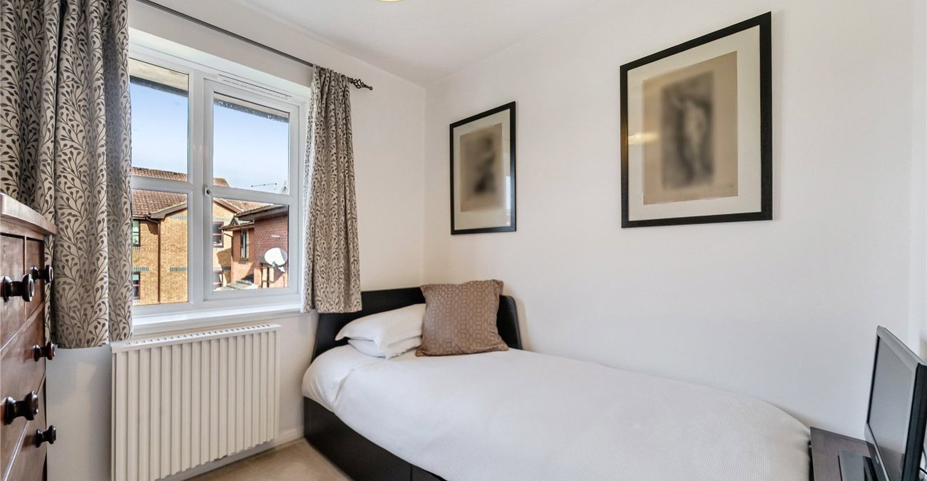 3 bedroom property for sale in Sydenham | Robinson Jackson