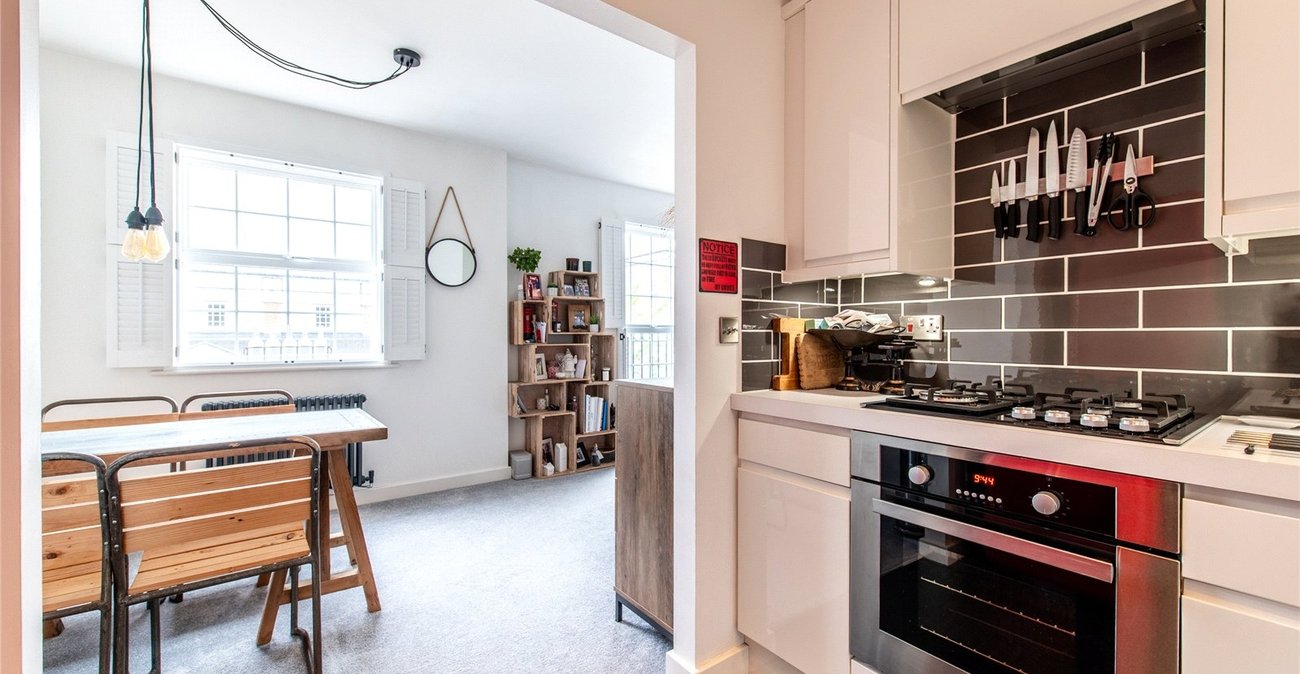 2 bedroom property for sale in Maidstone | Robinson Michael & Jackson