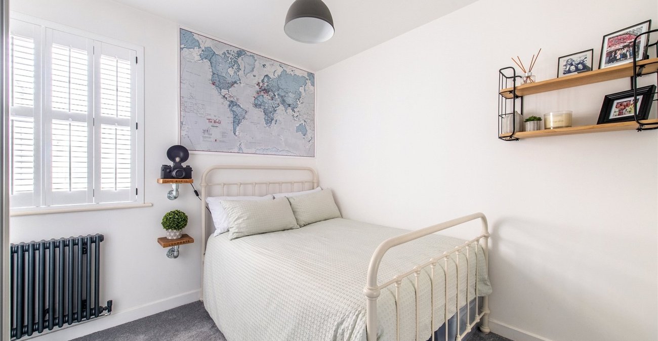 2 bedroom property for sale in Maidstone | Robinson Michael & Jackson