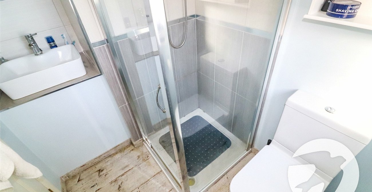 3 bedroom house for sale in Bexleyheath | Robinson Jackson