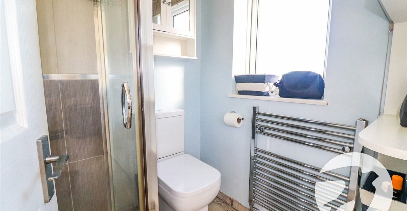 3 bedroom house for sale in Bexleyheath | Robinson Jackson
