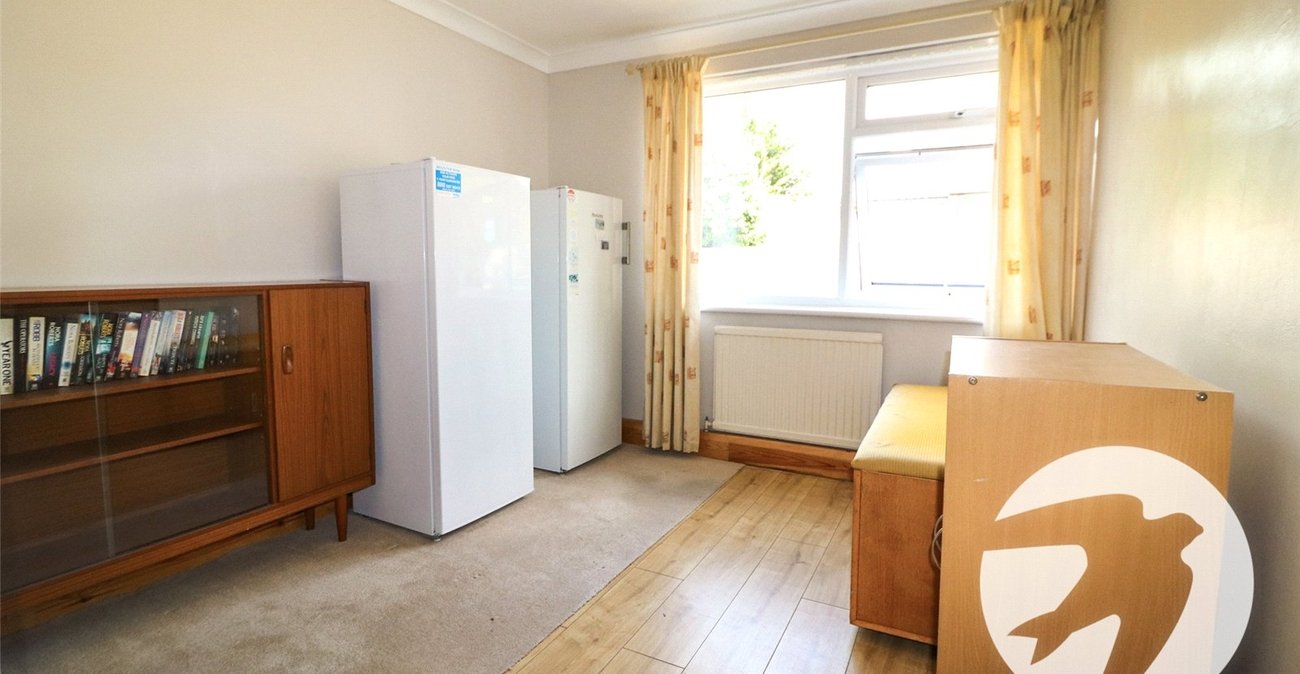 2 bedroom property for sale in Bexleyheath | Robinson Jackson