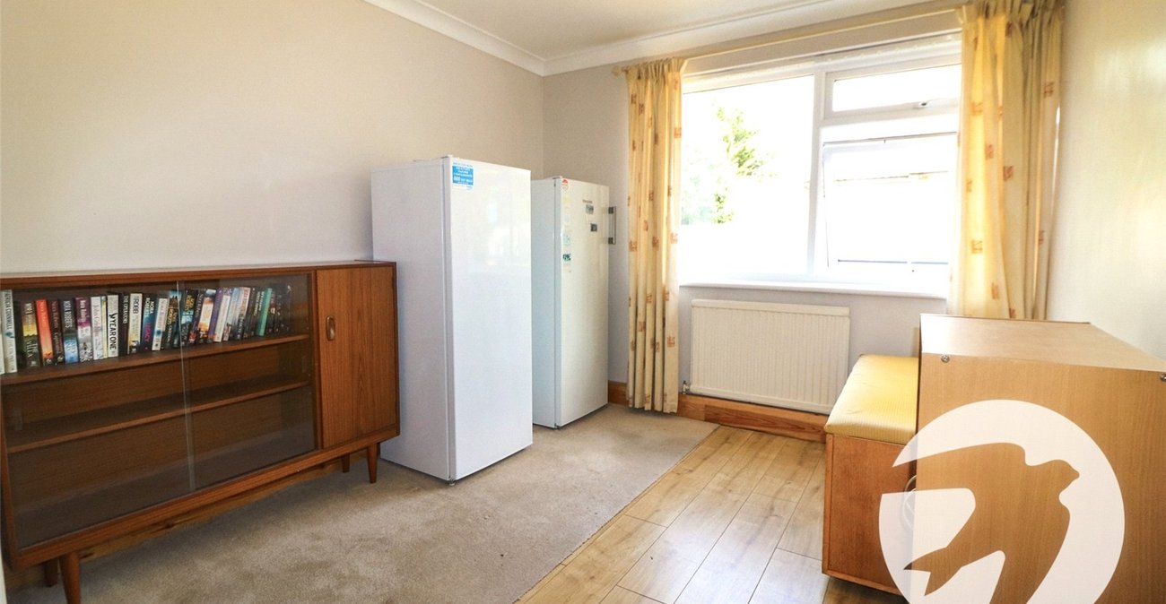 2 bedroom property for sale in Bexleyheath | Robinson Jackson