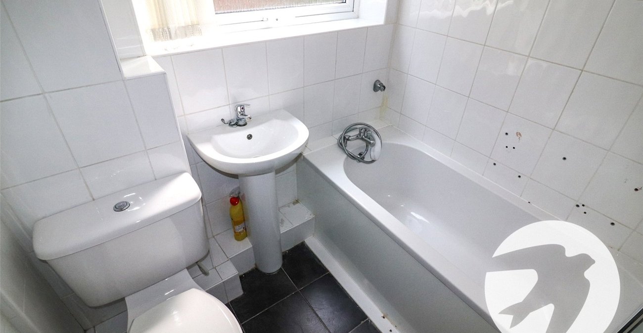 2 bedroom property for sale in Bexleyheath | Robinson Jackson