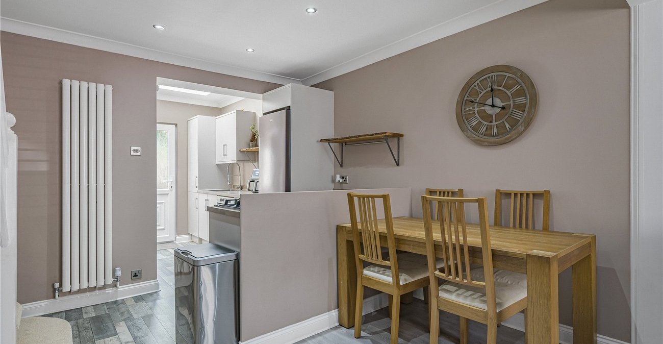 2 bedroom house for sale in Northfleet | Robinson Michael & Jackson