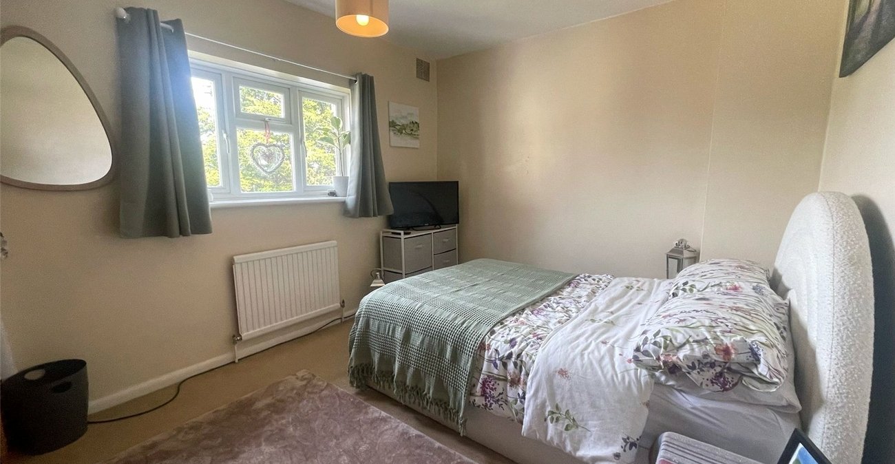 3 bedroom house for sale in Gravesend | Robinson Michael & Jackson