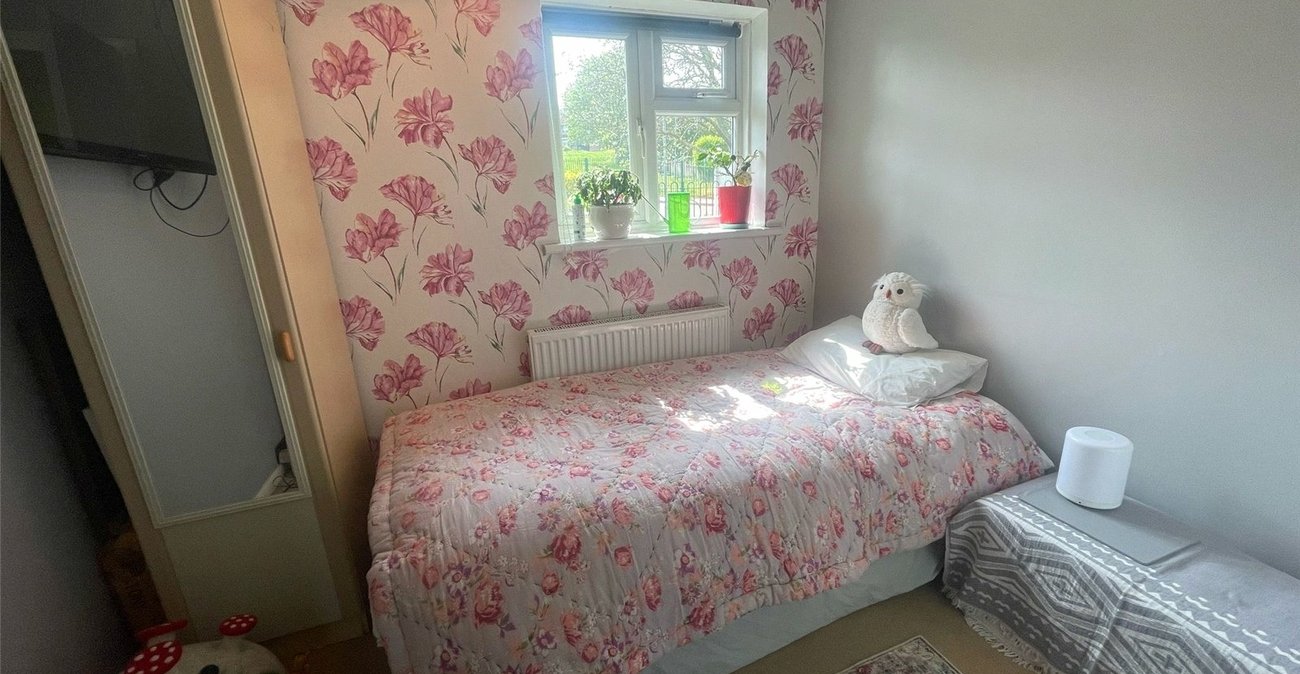 3 bedroom house for sale in Gravesend | Robinson Michael & Jackson