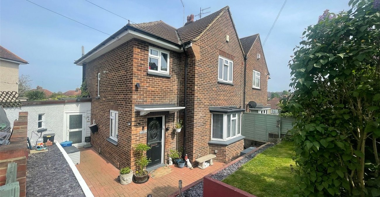 3 bedroom house for sale in Gravesend | Robinson Michael & Jackson