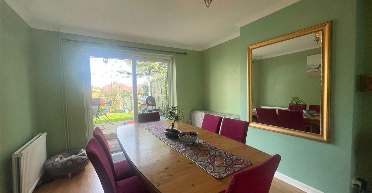 3 bedroom house for sale in Gravesend | Robinson Michael & Jackson