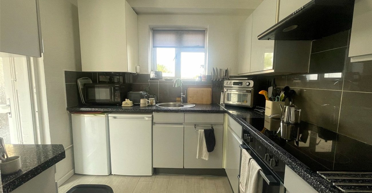 3 bedroom house for sale in Gravesend | Robinson Michael & Jackson