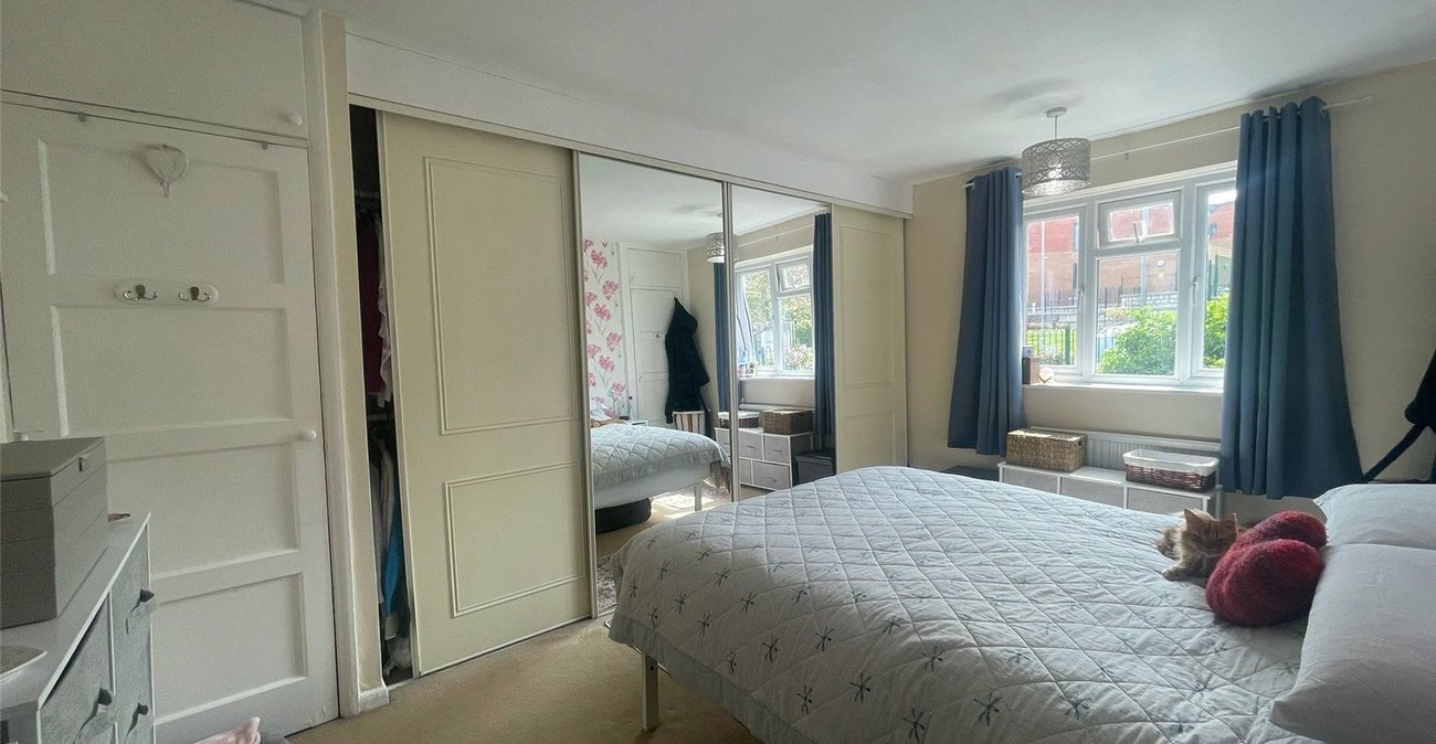 3 bedroom house for sale in Gravesend | Robinson Michael & Jackson