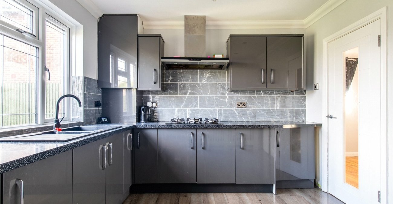 5 bedroom house for sale in Gravesend | Robinson Michael & Jackson