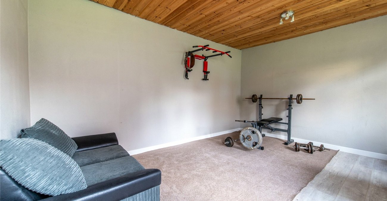 5 bedroom house for sale in Gravesend | Robinson Michael & Jackson