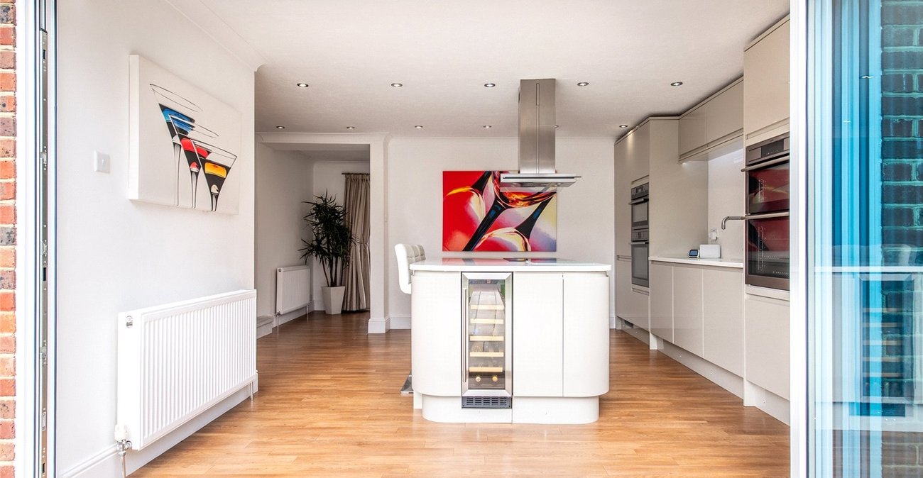 4 bedroom house for sale in Sittingbourne | Robinson Michael & Jackson