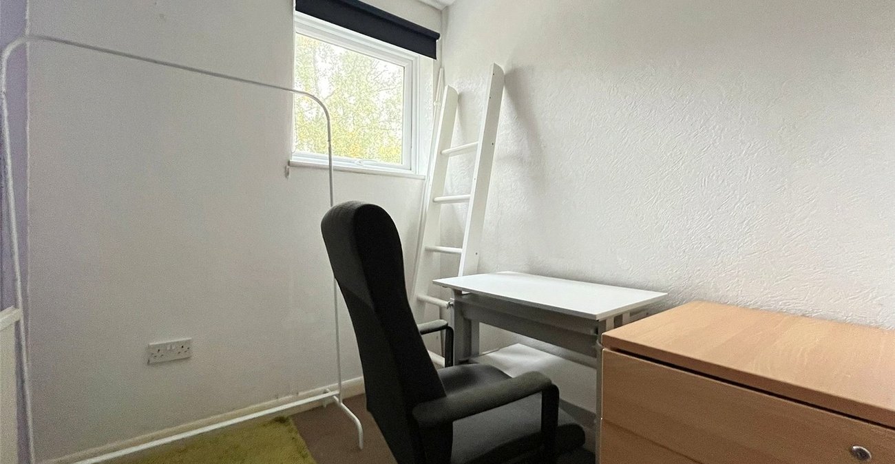 3 bedroom house for sale in Walderslade Woods | Robinson Michael & Jackson