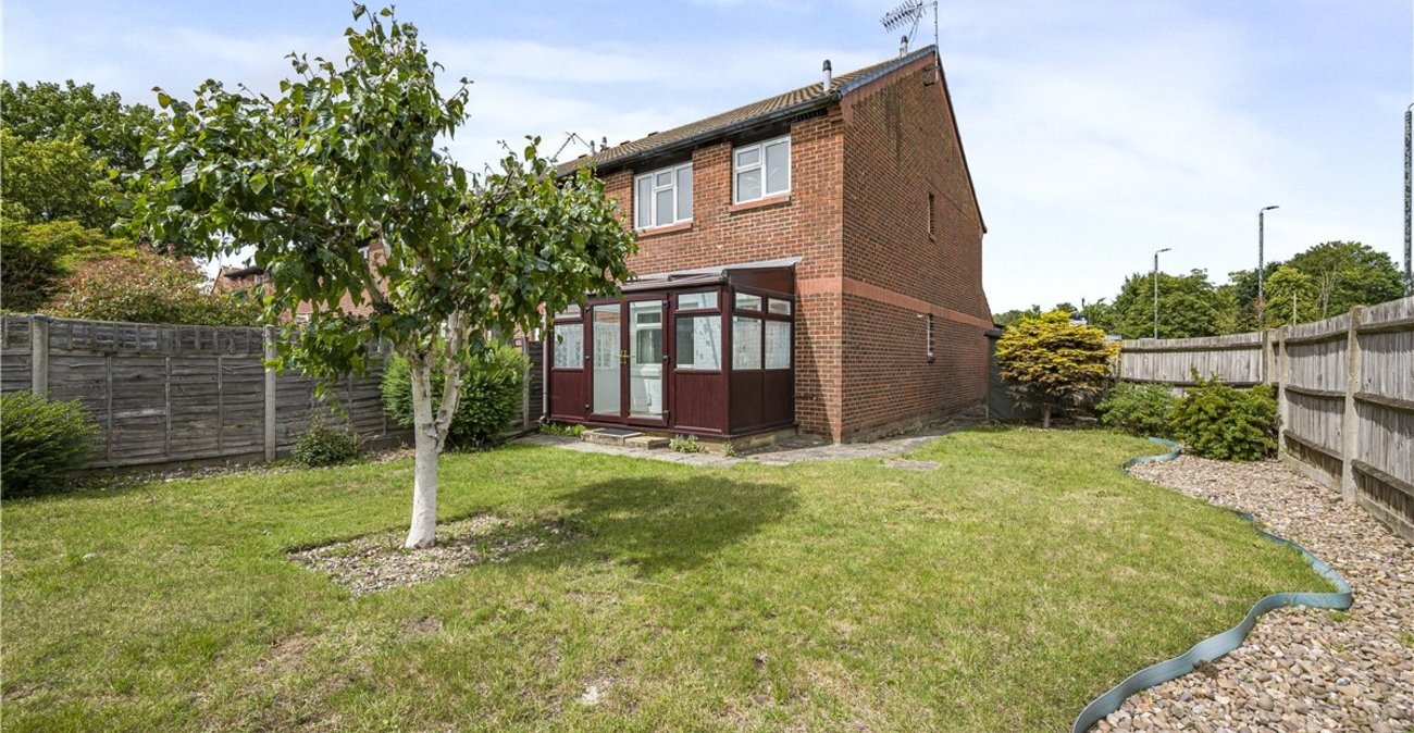 1 bedroom property for sale in South Opington | Robinson Jackson