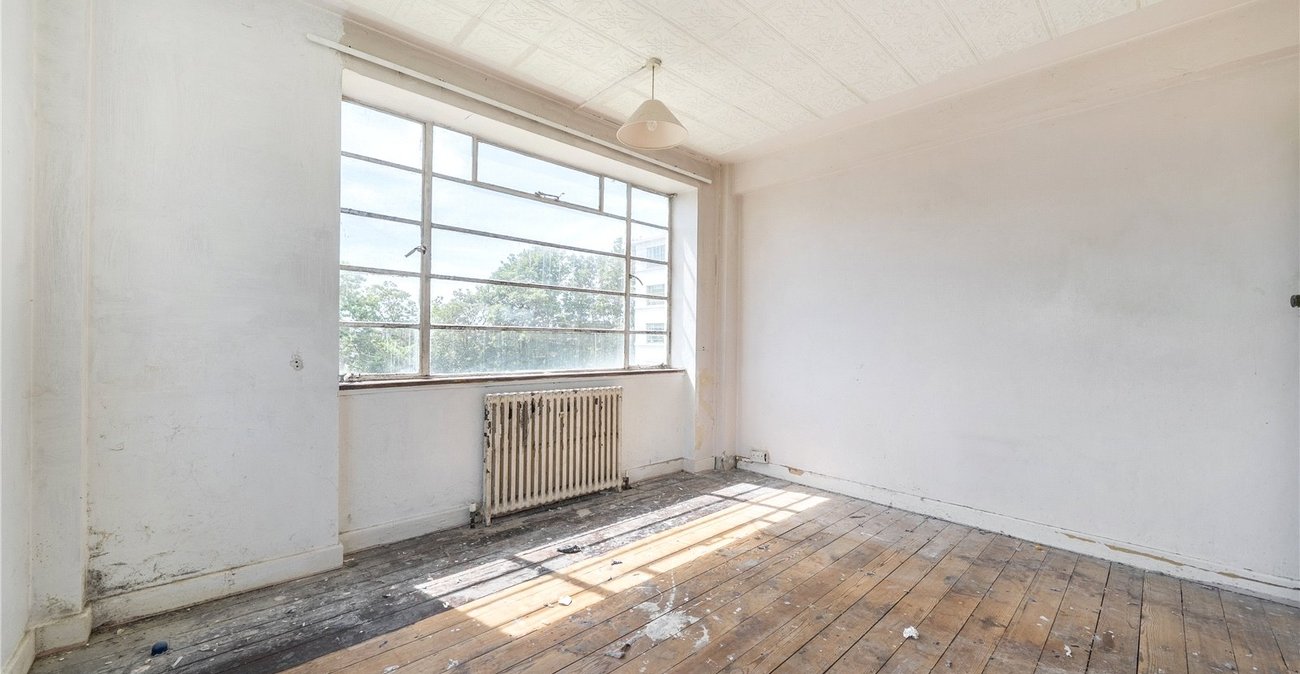 2 bedroom property for sale in Forest Hill | Robinson Jackson
