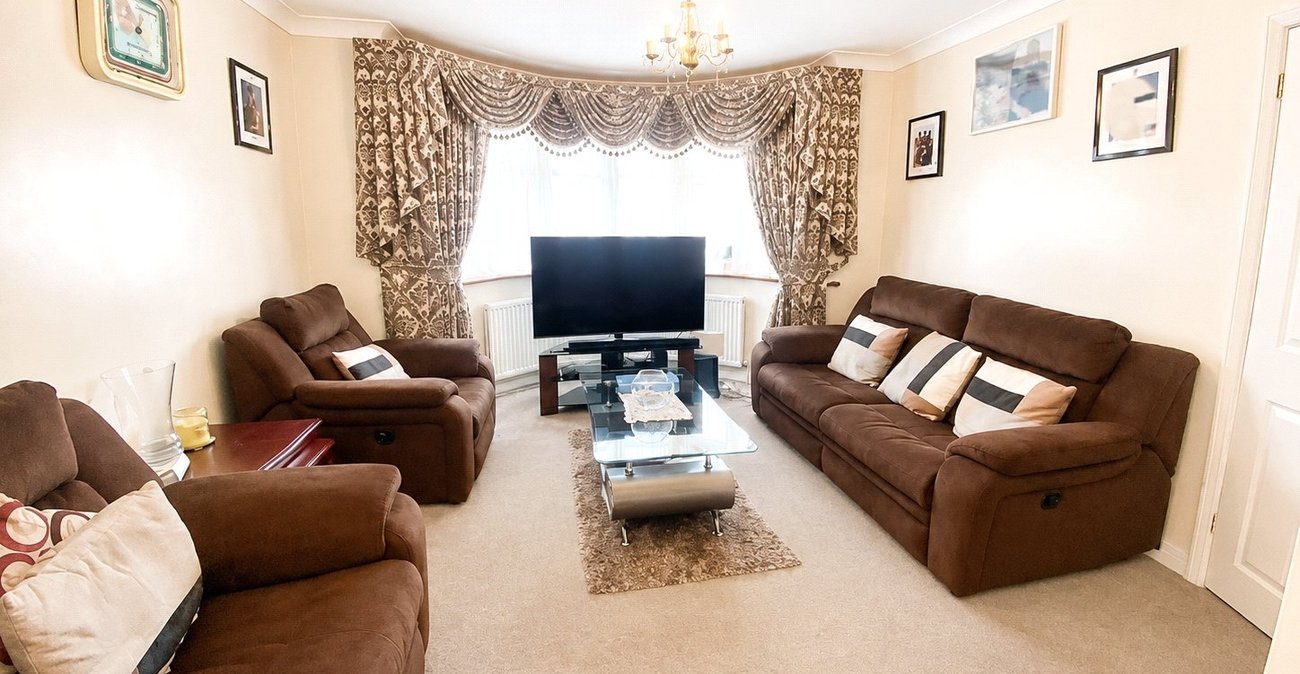 4 bedroom house for sale in Welling | Robinson Jackson